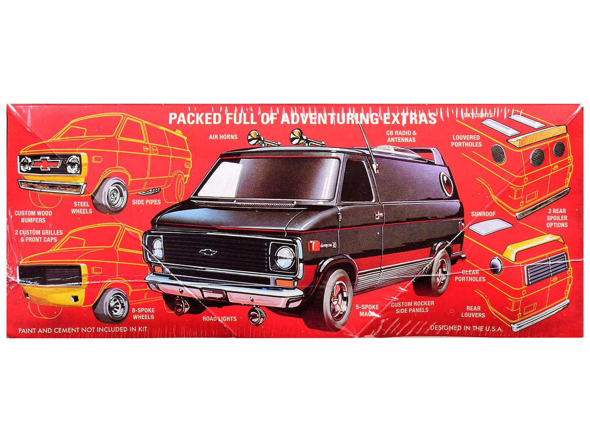 Skill 2 Model Kit 1977 Chevrolet Custom Van "Dungeons & Dragons" 1/25 Scale Model