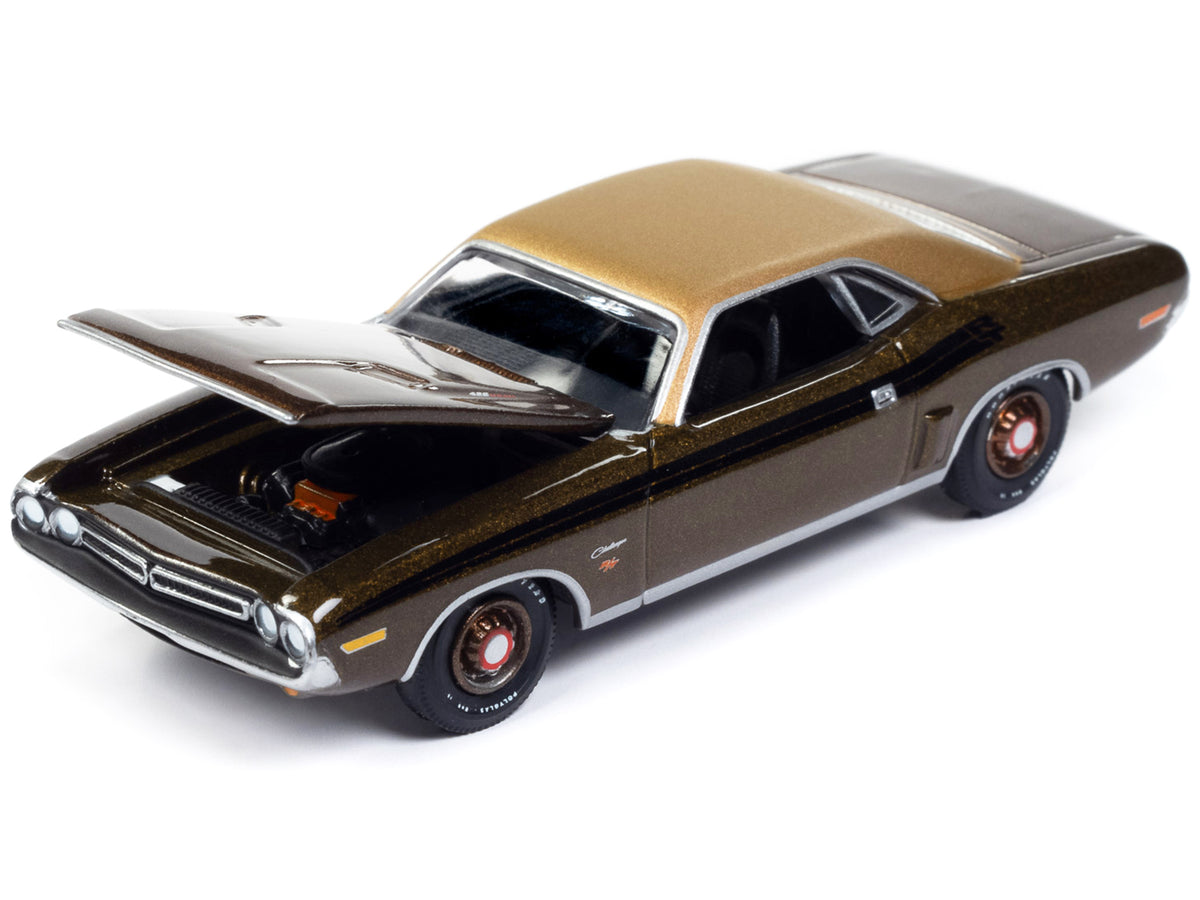 1971 Dodge Challenger R/T Dark Gold Metallic with Gold Vinyl Roof "Mecum Auctions" Limited Edition to 2496 pieces Worldwide "Premium" Series 1/64 Diecast Model Car