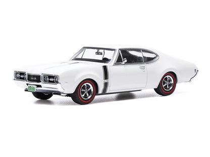 1970 Oldsmobile 442 W-30 Coupe White with Black Stripes 1/43 Diecast Model Car