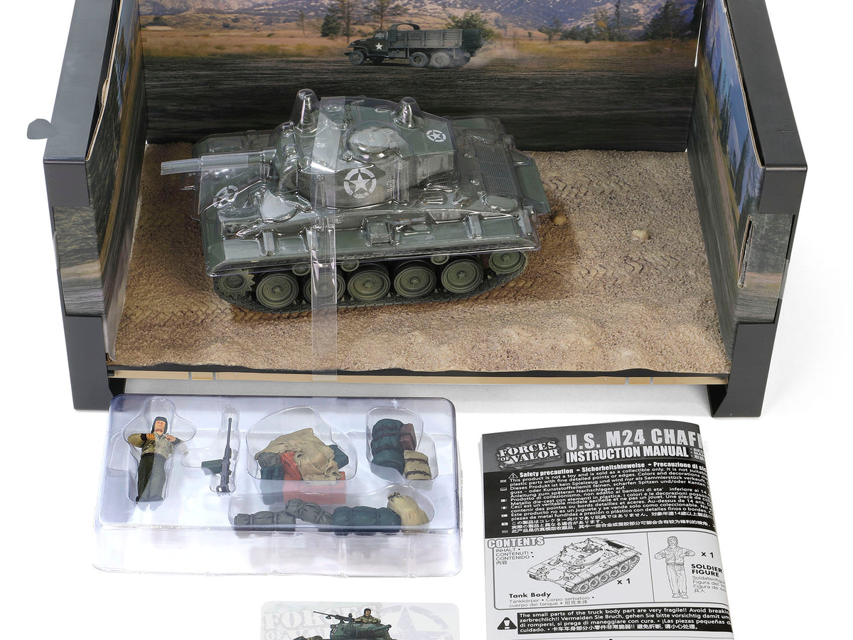 M24 Chaffee Light Tank "8th Armored Division 36th Tank Batallion, Rheinberg Germany World War II" (1945) United States Army "Armoured Fighting Vehicle" Series 1/32 Diecast Model