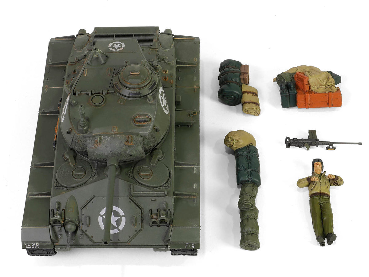 M24 Chaffee Light Tank "8th Armored Division 36th Tank Batallion, Rheinberg Germany World War II" (1945) United States Army "Armoured Fighting Vehicle" Series 1/32 Diecast Model