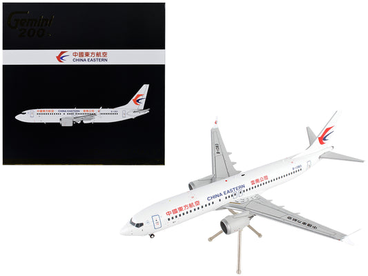 Boeing 737 MAX 8 Commercial Aircraft "China Eastern Airlines" White "Gemini 200" Series 1/200 Diecast Model Airplane