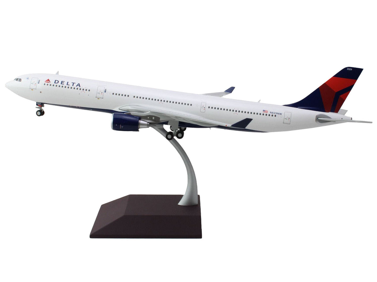 Airbus A330-300 Commercial Aircraft "Delta Air Lines" (N829NW) White with Blue and Red Tail "Gemini 200" Series 1/200 Diecast Model Airplane