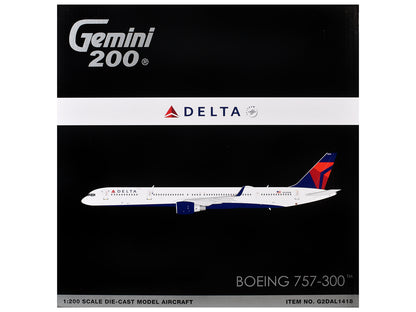 Boeing 757-300 Commercial Aircraft "Delta Air Lines" (N595NW) White with Blue and Red Tail "Gemini 200" Series 1/200 Diecast Model