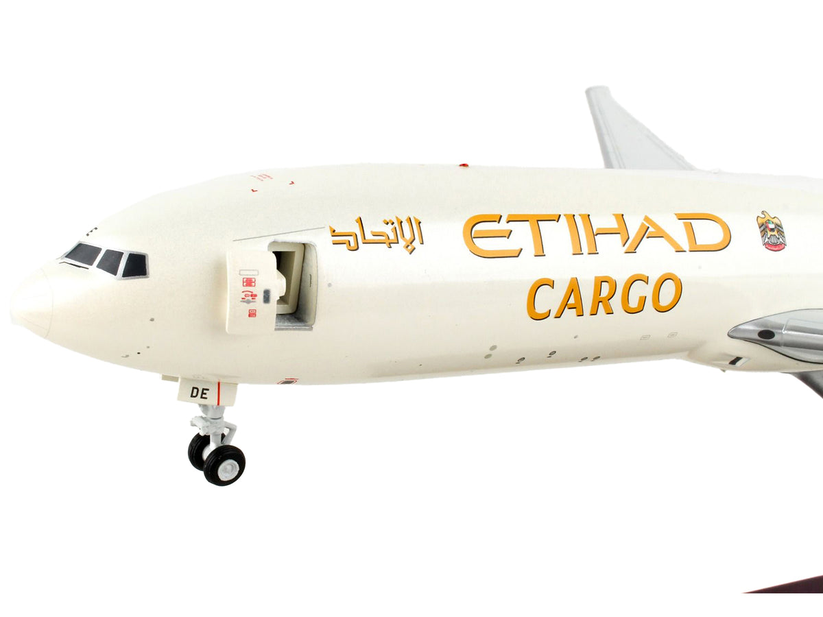 Boeing 777F Commercial Aircraft "Etihad Airways Cargo" Beige with Tail Graphics "Gemini 200 - Interactive" Series 1/200 Diecast Model Airplane