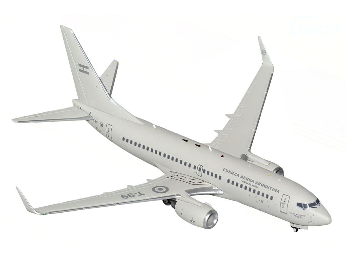 Boeing 737-700 Transport Aircraft "Fuerza Aerea Argentina (Air Force)" (T-99) Gray "Gemini 200" Series 1/200 Diecast Model Airplane
