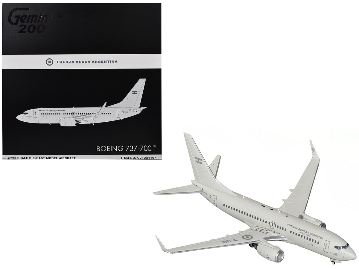 Boeing 737-700 Transport Aircraft "Fuerza Aerea Argentina (Air Force)" (T-99) Gray "Gemini 200" Series 1/200 Diecast Model Airplane