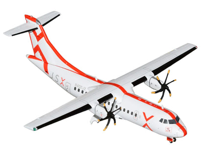 ATR 42-600 Commercial Aircraft "JSX" (N400JX) White with Red Stripes "Gemini 200" Series 1/200 Diecast Model Airplane