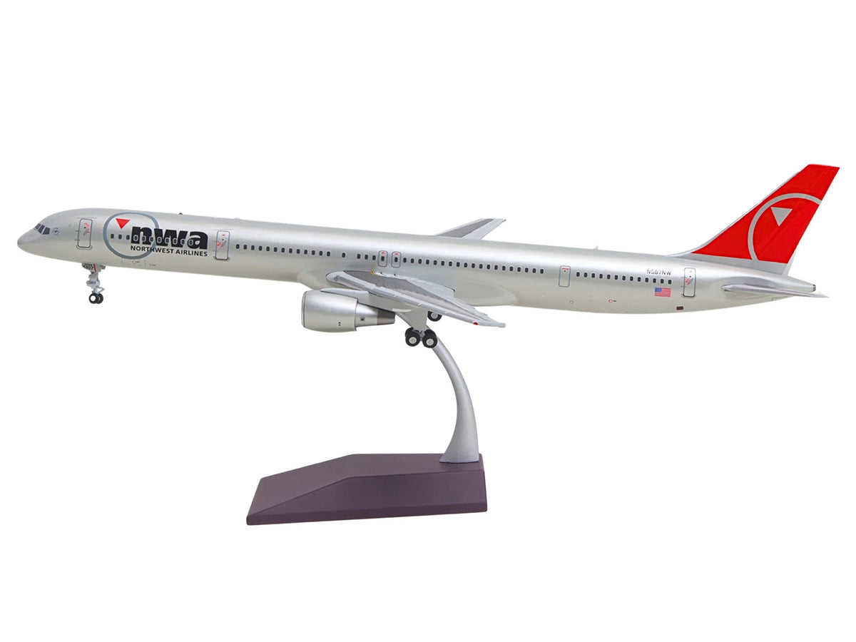 Boeing 757-300 Commercial Aircraft "Northwest Airlines" (N587NW) Silver with Red Tail "Gemini 200" Series 1/200 Diecast Model