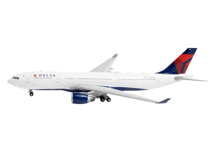 Airbus A330-200 Commercial Aircraft "Delta Air Lines" (N852NW) White with Red and Blue Tail 1/400 Diecast Model Airplane