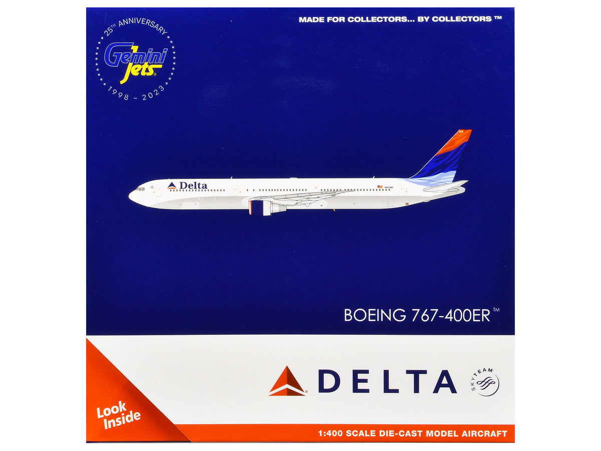 Boeing 767-400ER Commercial Aircraft "Delta Air Lines" (N829MH) White with Red and Blue Tail 1/400 Diecast Model Airplane