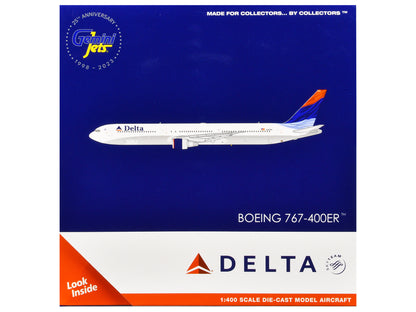 Boeing 767-400ER Commercial Aircraft "Delta Air Lines" (N829MH) White with Red and Blue Tail 1/400 Diecast Model Airplane