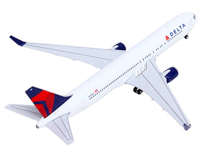 Boeing 767-300ER Commercial Aircraft "Delta Air Lines" (N199DN) White with Red and Blue Tail 1/400 Diecast Model