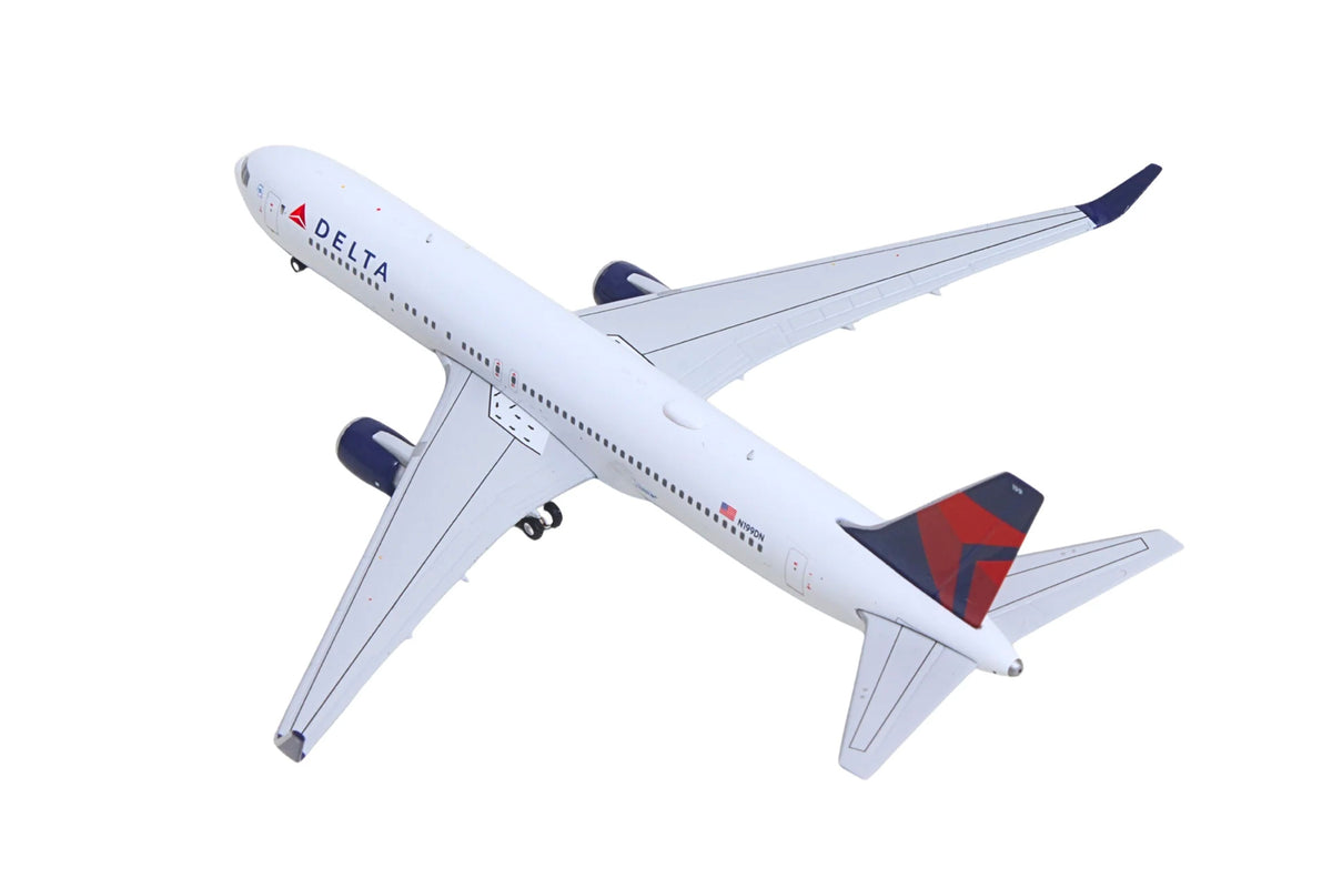 Boeing 767-300ER Commercial Aircraft "Delta Air Lines" (N199DN) White with Red and Blue Tail 1/400 Diecast Model
