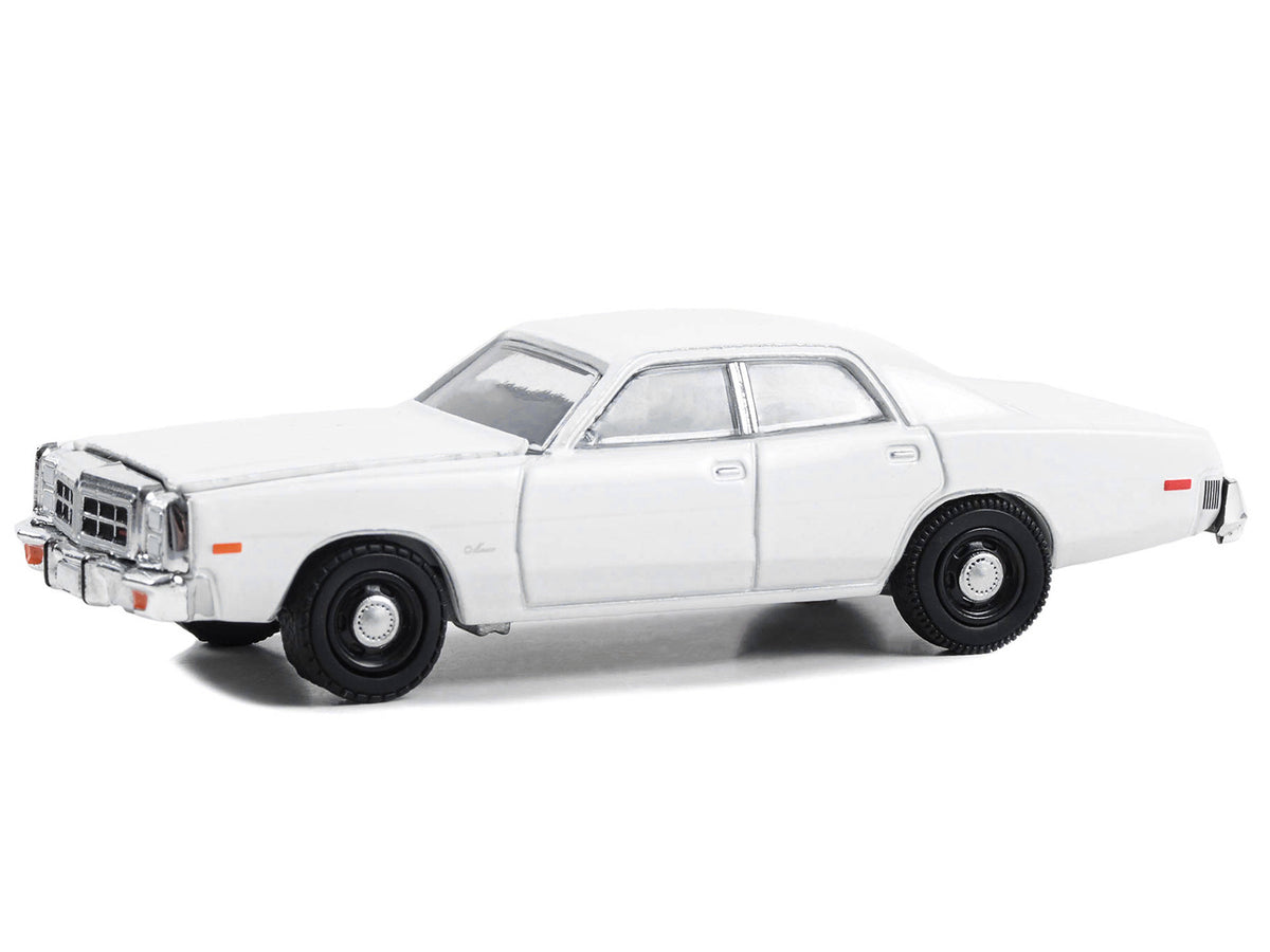 1977-78 Dodge Monaco Police Pursuit White "Hot Pursuit - Hobby Exclusive" Series 1/64 Diecast Model Car
