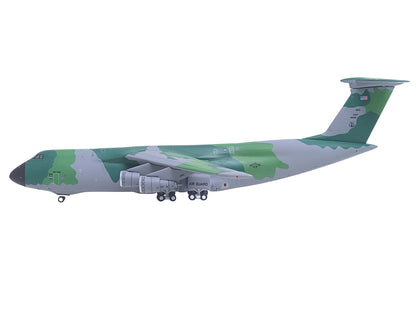 Lockheed C-5M Super Galaxy Transport Aircraft "New York Air National Guard 105th Airlift Wing Stewart Air National Guard Base" United States Air Force (68-0226) Green Camouflage "Gemini Macs" Series 1/400 Diecast Model Airplane