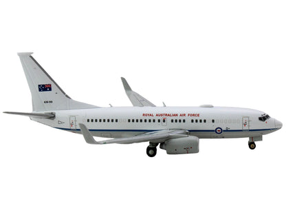 Boeing 737-700 Aircraft "Royal Australian Air Force" (A36-001) White with Blue Stripes "Gemini Macs" Series 1/400 Diecast Model Airplane
