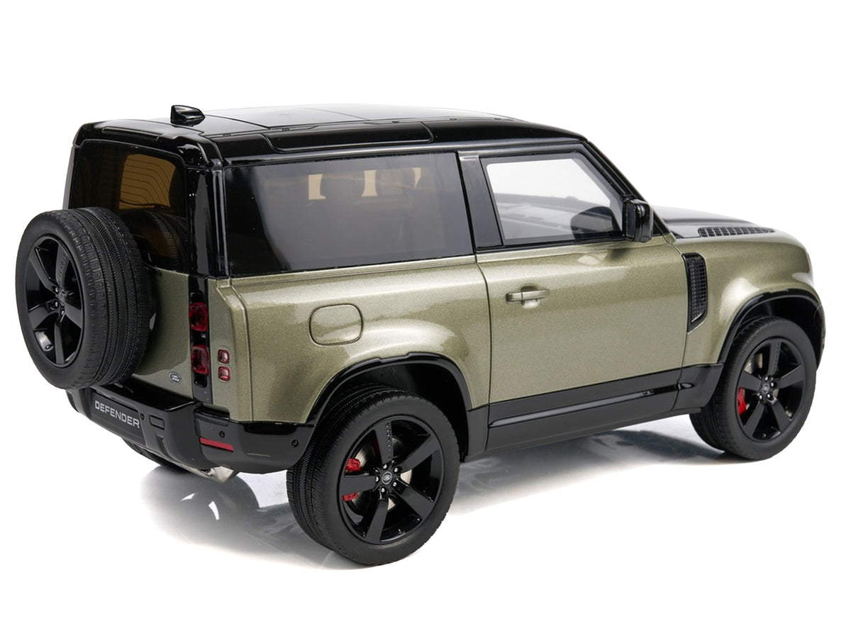 2021 Land Rover Defender 90 P400 X-Dynamic HSE Pangea Green Metallic 1/18 Model Car