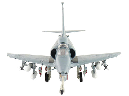 Douglas A-4M Skyhawk Aircraft "VMA-131 Diamondbacks" (1993) United States Marines "Air Power Series" 1/72 Diecast Model