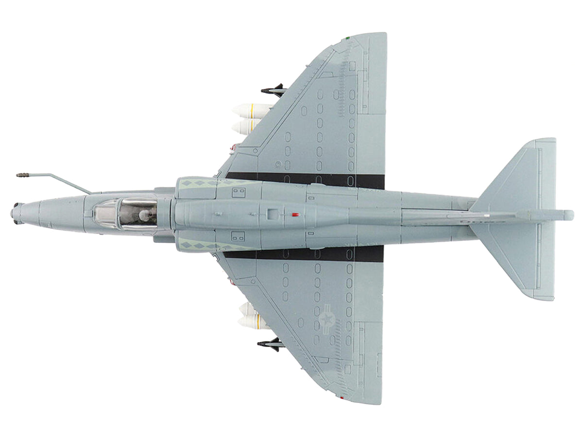 Douglas A-4M Skyhawk Aircraft "VMA-131 Diamondbacks" (1993) United States Marines "Air Power Series" 1/72 Diecast Model