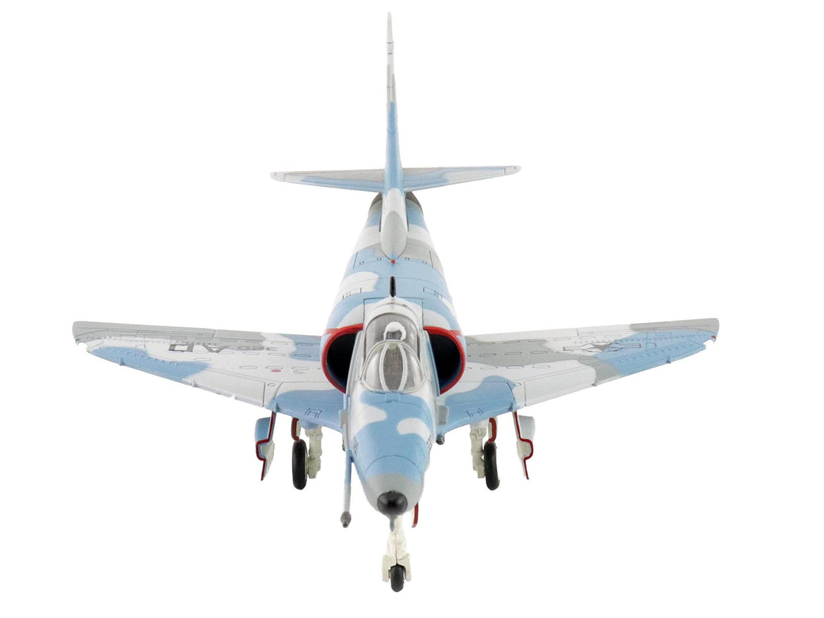 Douglas A-4E Skyhawk Aircraft "151118 Aggressor Scheme VA-43" (1975) United States Navy "Air Power Series" 1/72 Diecast Model