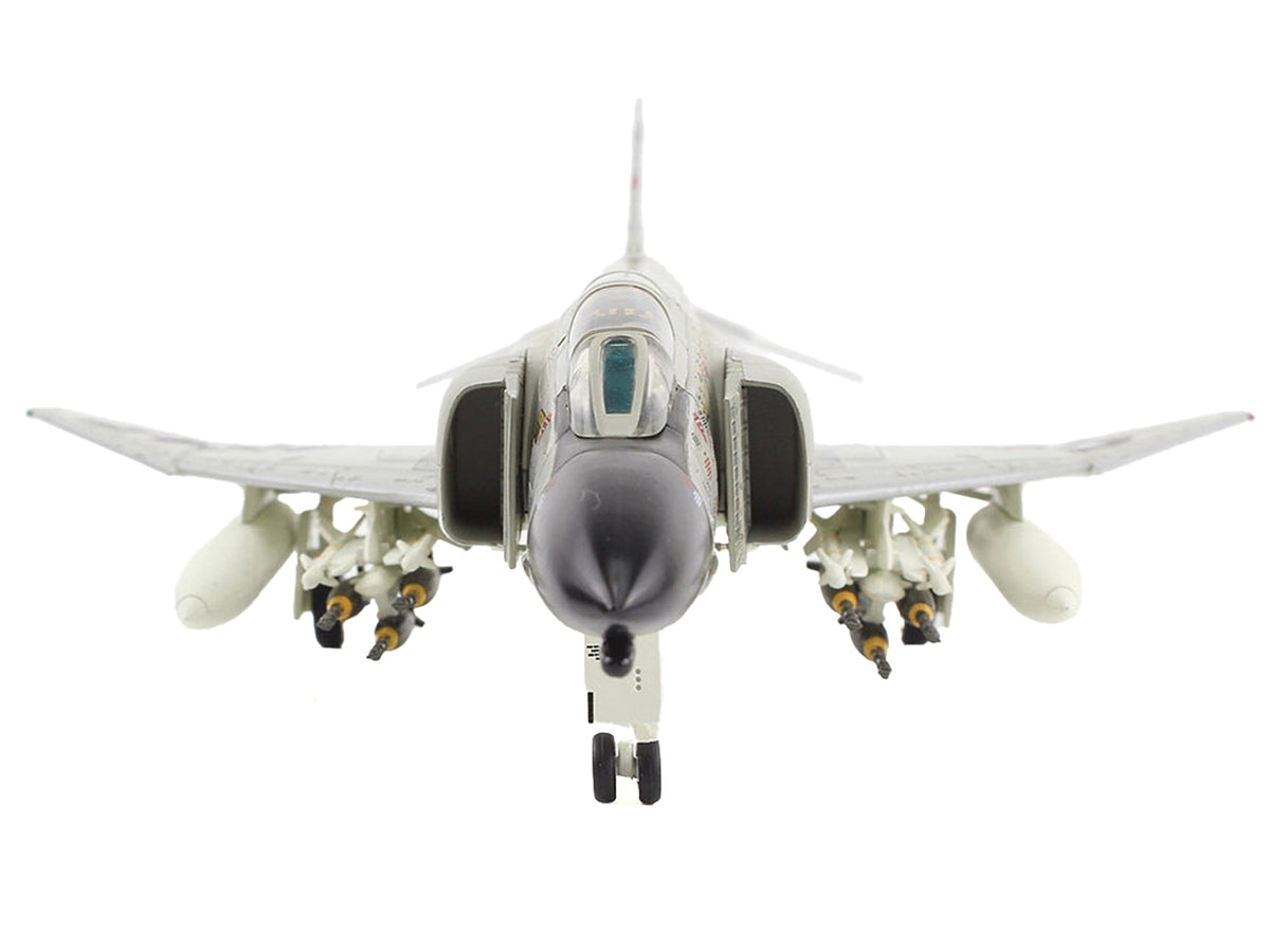 McDonnell Douglas F-4C Phantom II Fighter-Bomber Aircraft "45th TFS Ubon Thailand" (1965) United States Air Force "Air Power Series" 1/72 Diecast Model
