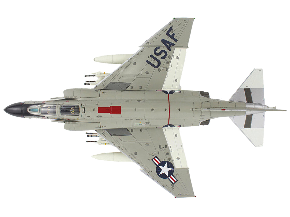 McDonnell Douglas F-4C Phantom II Fighter-Bomber Aircraft "45th TFS Ubon Thailand" (1965) United States Air Force "Air Power Series" 1/72 Diecast Model