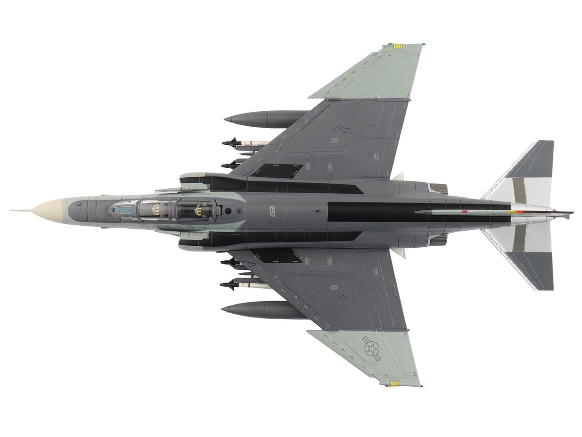 McDonnell Douglas F-4F Phantom II Fighter-Bomber Aircraft "AF72-257 20th Fighter Squadron 49th Fighter Wing Holloman AFB" (2002) United States Air Force "Air Power Series" 1/72 Diecast Model