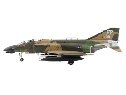 McDonnell Douglas F-4D Phantom II Fighter-Bomber Aircraft "66-8738 Night Owl 497th TFS Ubon RTAFB Thailand" (1972) United States Air Force "Air Power Series" 1/72 Diecast Model