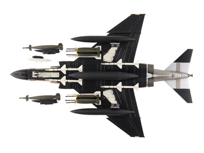 McDonnell Douglas F-4D Phantom II Fighter-Bomber Aircraft "66-8738 Night Owl 497th TFS Ubon RTAFB Thailand" (1972) United States Air Force "Air Power Series" 1/72 Diecast Model