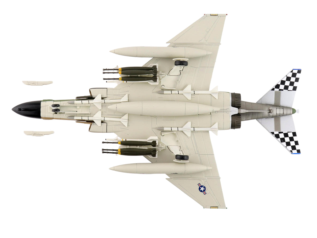 McDonnell Douglas F-4C Phantom II Fighter-Bomber Aircraft "63-7666 William Tell 57th FIS Keflavik Airport Iceland" (1977) United States Air Force "Air Power Series" 1/72 Diecast Model