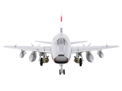 North American F-100 Super Sabre Fighter Aircraft "FW-871 National Military Museum Soesterberg Netherlands" United States Air Force "Air Power Series" 1/72 Diecast Model