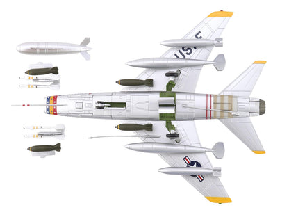 North American F-100D Super Sabre Fighter Aircraft "FW-871 81st TFS 50th TFW France" (1958) United States Air Force "Air Power Series" 1/72 Diecast Model