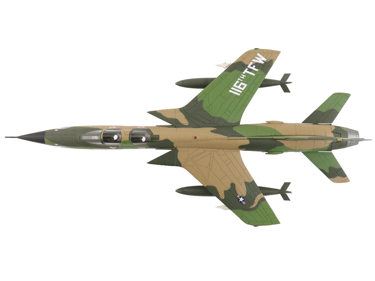 Republic F-105F Thunderchief Fighter-Bomber Aircraft "63-8299 Peach 91 128th Tactical Fighter Squadron Georgia ANG Dobbins Air Reserve Base" United States Air Force "Air Power Series" 1/72 Diecast Model