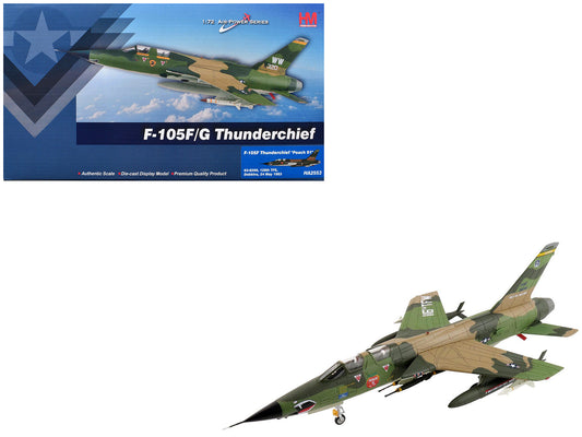 Republic F-105F Thunderchief Fighter-Bomber Aircraft "63-8299 Peach 91 128th Tactical Fighter Squadron Georgia ANG Dobbins Air Reserve Base" United States Air Force "Air Power Series" 1/72 Diecast Model