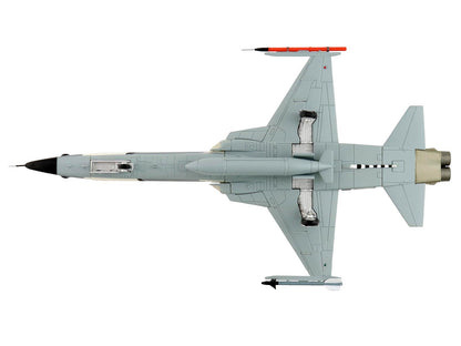 Northrop F-5F Tiger II Aircraft "810834 Franken Tiger VFC-111 Sundowners" (2023) United States Navy "Air Power Series" 1/72 Diecast Model