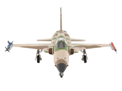 Northrop F-5N Tiger II Aircraft "Red 117 761533 Adversary Fighter VFC-111 Sundowners" United States Navy "Air Power Series" 1/72 Diecast Model