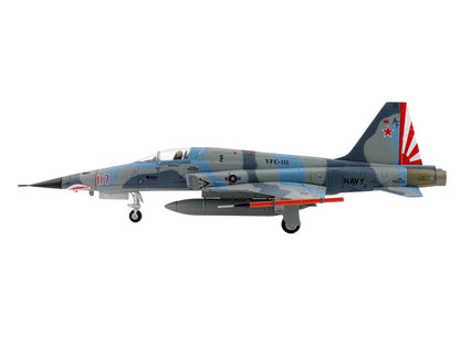 Northrop F-5N Tiger II Aircraft "Red 117 761533 Adversary Fighter VFC-111 Sundowners" (2017) United States Navy "Air Power Series" 1/72 Diecast Model
