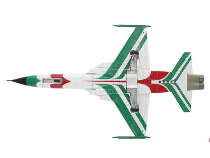 Northrop F-5E Tiger II Aircraft "#1 3-7099 IIAF Golden Crown" Imperial Iranian Air Force "Air Power Series" 1/72 Diecast Model