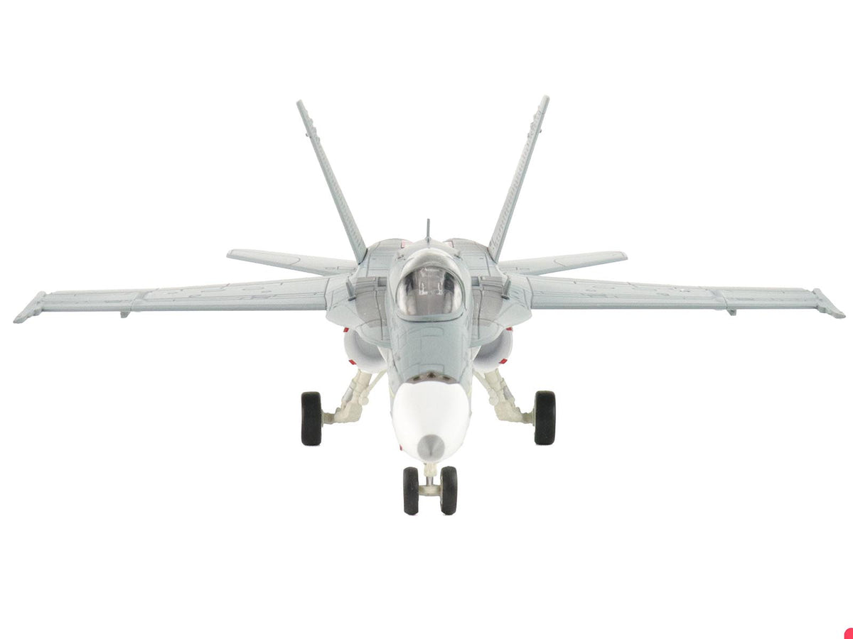 McDonnell Douglas F/A-18C Hornet Aircraft "VFA-15 Retro TAC Demo Jet VFA-106 Gladiators" (2017) United States Navy "Air Power Series" 1/72 Diecast Model