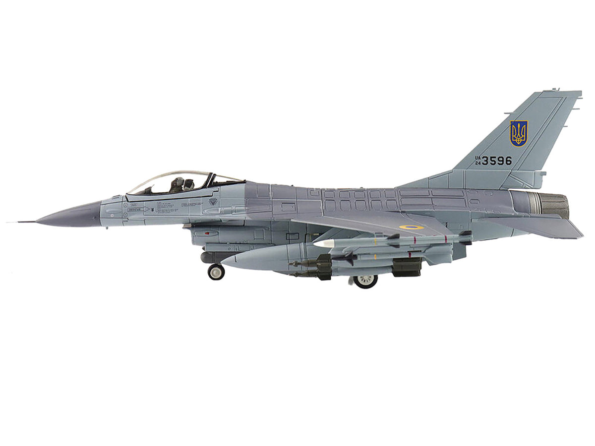 Lockheed F-16AM Fighting Falcon Fighter Aircraft "UA24-3596 Pylon Integrated Dispenser System Plus" (2024) Ukrainian Air Force "Air Power Series" 1/72 Diecast Model