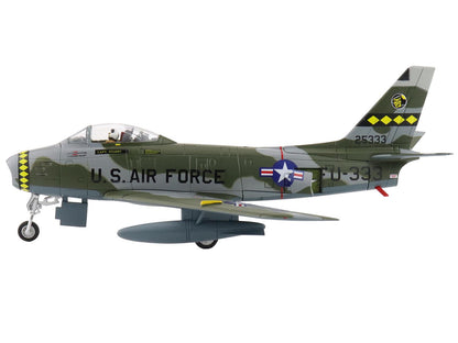 North American F-86F Sabre Fighter Aircraft "25333 461st Fighter Day Squadron West Germany" (1955) United States Air Forces in Europe "Air Power Series" 1/72 Diecast Model