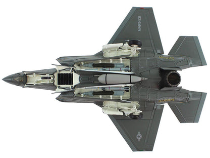Lockheed Martin F-35B Lightning II Aircraft "Black Death VMFA-542 MCAS Cherry Point" (2023) United States Marine Corps "Air Power Series" 1/72 Diecast Model