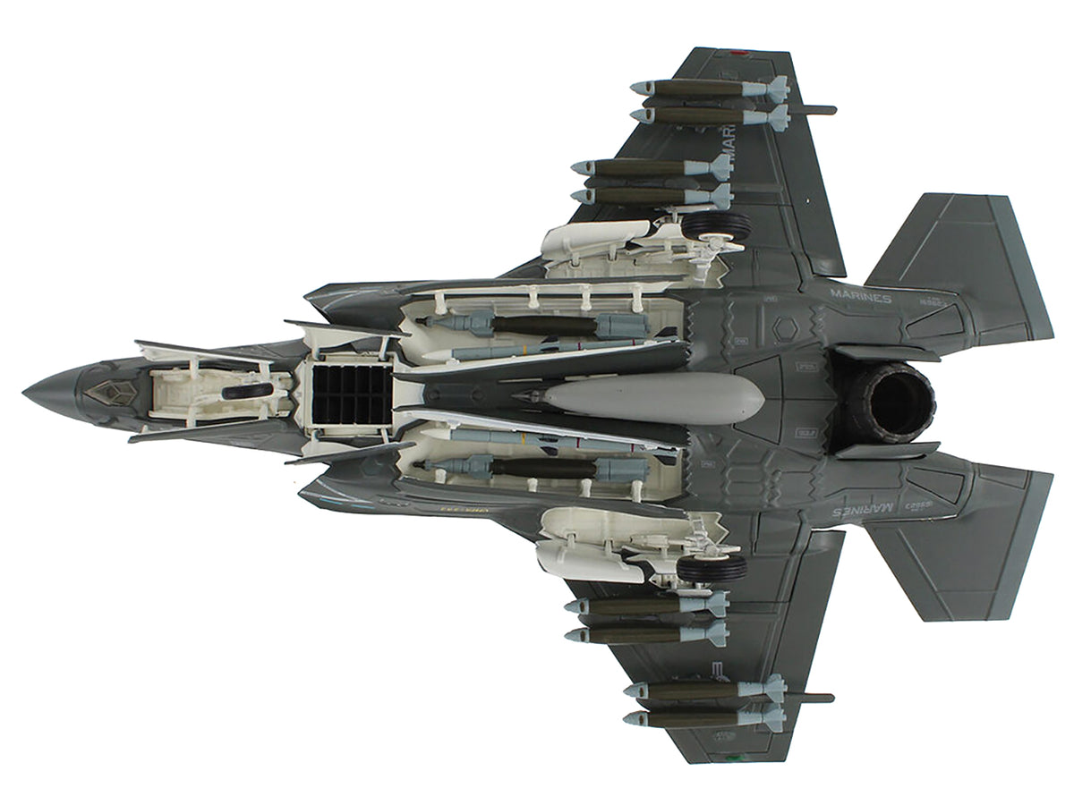 Lockheed F-35B Lightning II Aircraft (Beast Mode) "169623 VMFA-242 Bats Iwakuni Japan" (2024) United States Marine Corps "Air Power Series" 1/72 Diecast Model