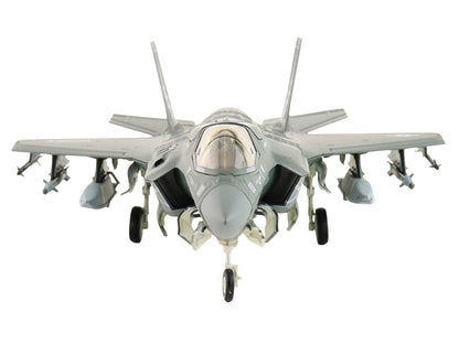 Lockheed Martin F-35B Lightning II Aircraft (Beast Mode) "170533 VMFA-533 Hawks" (2025) United States Marine Corps "Air Power Series" 1/72 Diecast Model