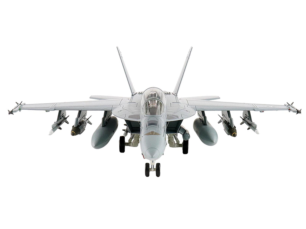 Boeing F/A-18F Super Hornet Fighter Aircraft "165875 Green Hornet VX-23 Salty Dogs NAS Patuxent River" (2011) United States Navy "Air Power Series" 1/72 Diecast Model