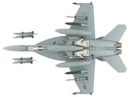 Boeing F/A-18F Super Hornet Fighter Aircraft "165875 Green Hornet VX-23 Salty Dogs NAS Patuxent River" (2011) United States Navy "Air Power Series" 1/72 Diecast Model