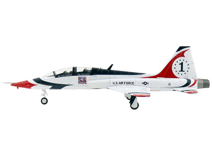 Northrop T-38 NASA Aircraft "#1 Thunderbirds" (1970s) United States Air Force "Air Power Series" 1/72 Diecast Model