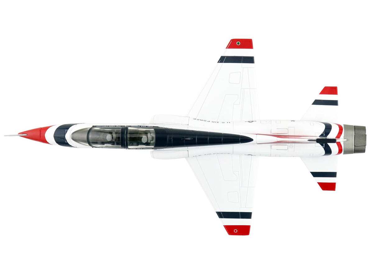 Northrop T-38 NASA Aircraft "#1 Thunderbirds" (1970s) United States Air Force "Air Power Series" 1/72 Diecast Model