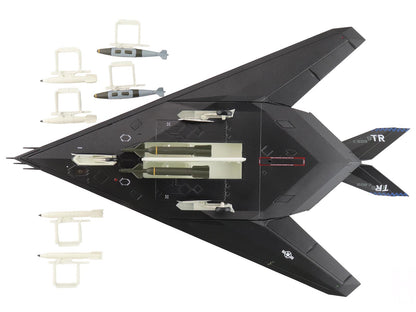 Lockheed F-117A Nighthawk Stealth Aircraft "84-0809" (2022) United States Air Force "Air Power Series" 1/72 Diecast Model